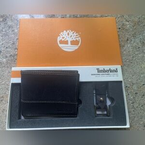 NWT TIMBERLAND GENUINE LEATHER WALLET BLACK & BROWN W/LEATHER KEY FOB